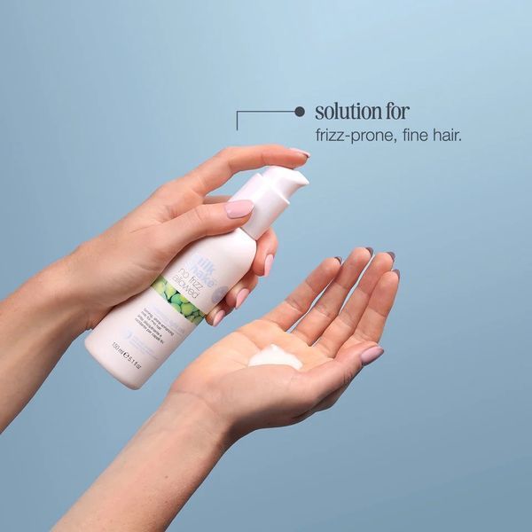 Молочко milk shake No Frizz Allowed Glistening Light Milk для блиску та гладкості тонкого волосся 150 мл 8032274060468 фото