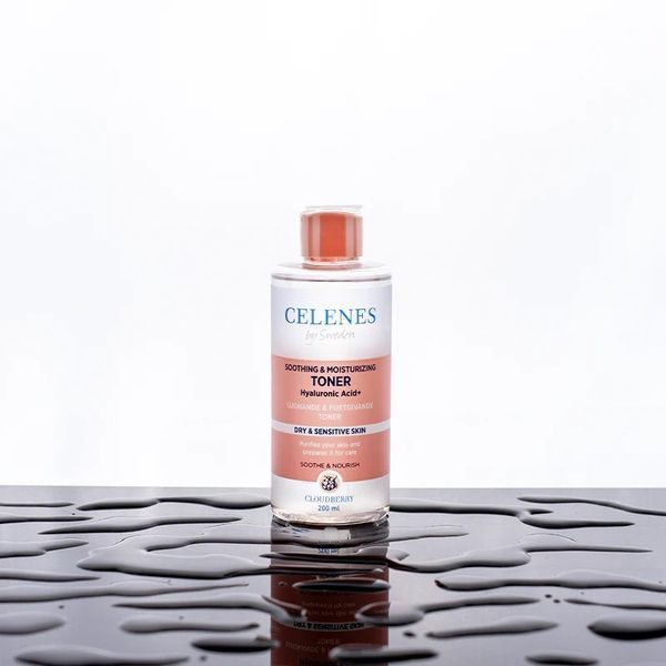 Заспокійливий тонік для обличчя Celenes by Sweden Cloudberry Soothing & Moisturizing Toner для сухої та чутливої шкіри 200 мл 5160189 фото