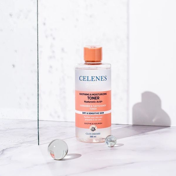 Заспокійливий тонік для обличчя Celenes by Sweden Cloudberry Soothing & Moisturizing Toner для сухої та чутливої шкіри 200 мл 5160189 фото