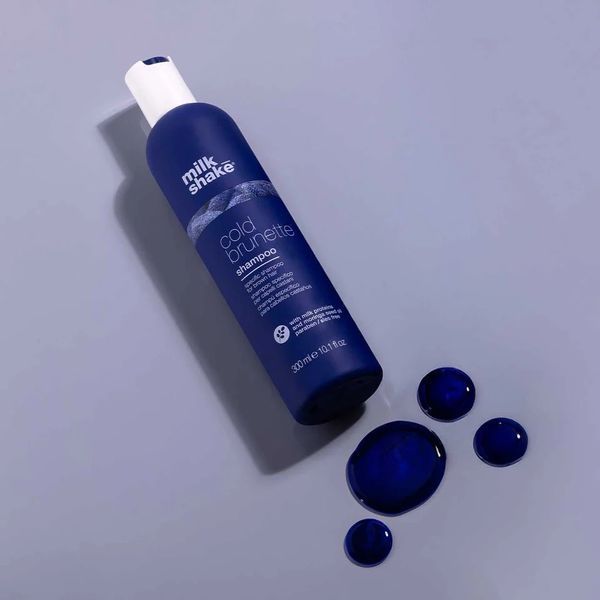 Шампунь для темного волосся milk shake cold brunette shampoo нейтралізація теплих пігментів 300 мл 8032274143833 фото